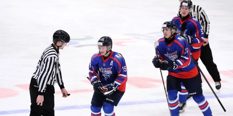 Сахалинские Акулы - Динамо-Карелия