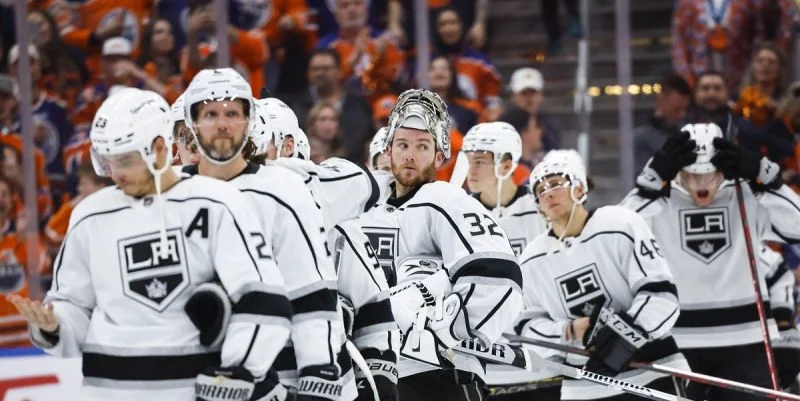 Лос-Анджелес - Виннипег Джетс