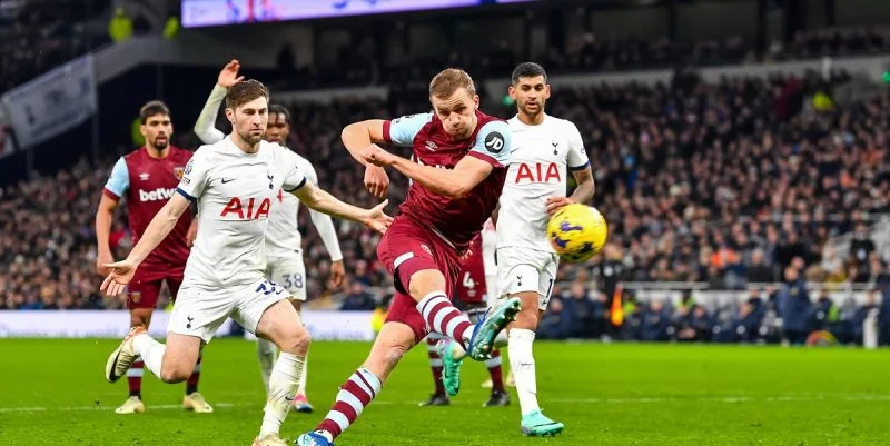 Вест Хэм - Фрайбург