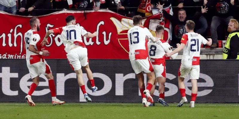 Славия Прага - Серветт