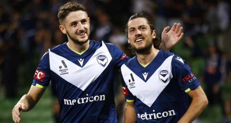 Мельбурн Виктори - Сидней