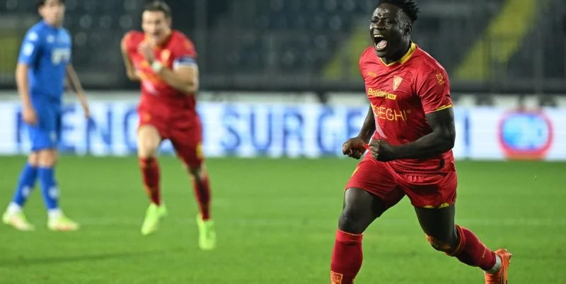 Лечче - Фрозиноне Лечче - Фрозиноне