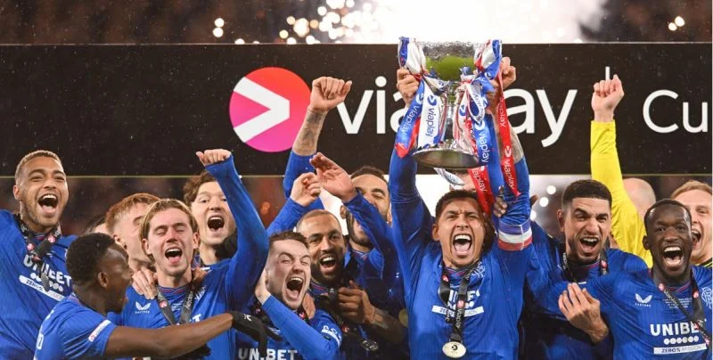 Рейнджерс - Сент-Джонстон Рейнджерс - Сент-Джонстон