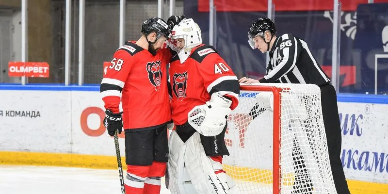 Молот - Рубин Молот - Рубин