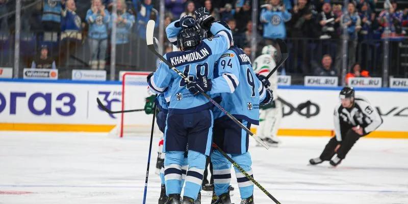 Сибирь - Авангард Сибирь - Авангард