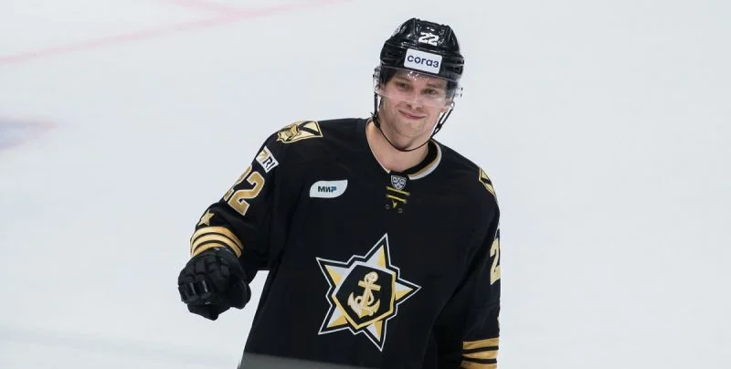 Адмирал - Нефтехимик