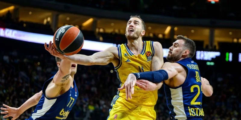 Альба - Олимпиакос