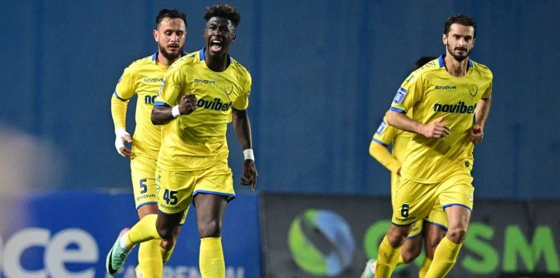 Панетоликос - Пансерраикос