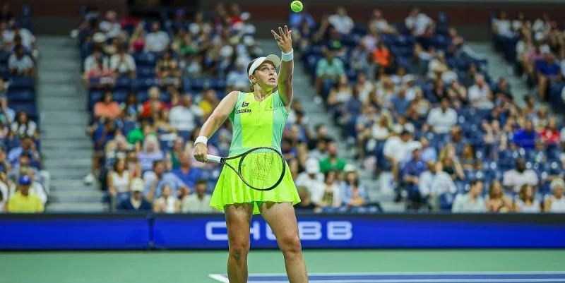 Елена Остапенко - Каролина Плишкова