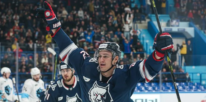 Нефтехимик - Металлург Мг