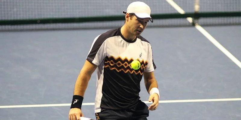 Душан Лайович - Танаси Коккинакис