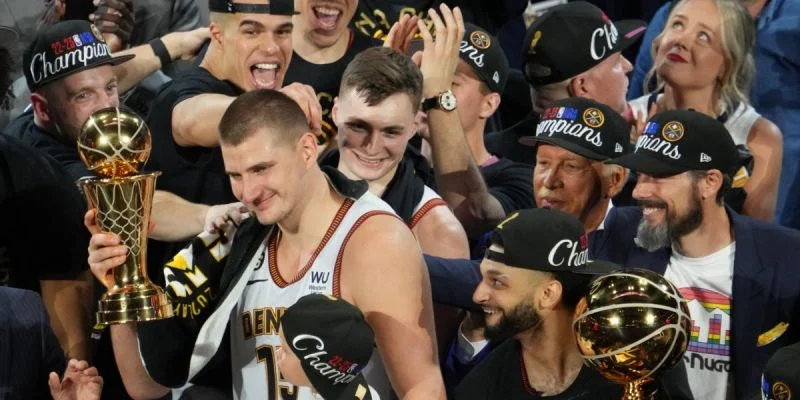 Денвер - Детройт