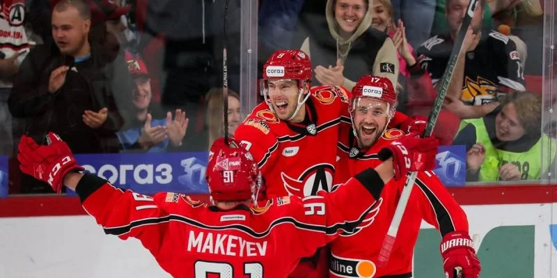 Лада - Автомобилист Лада - Автомобилист