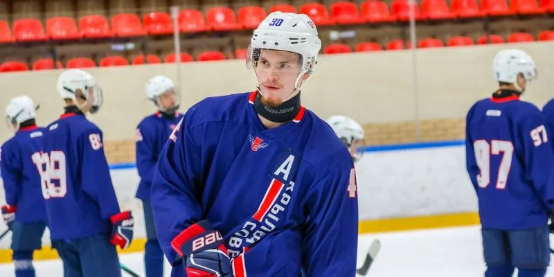 Крылья Советов - Тайфун