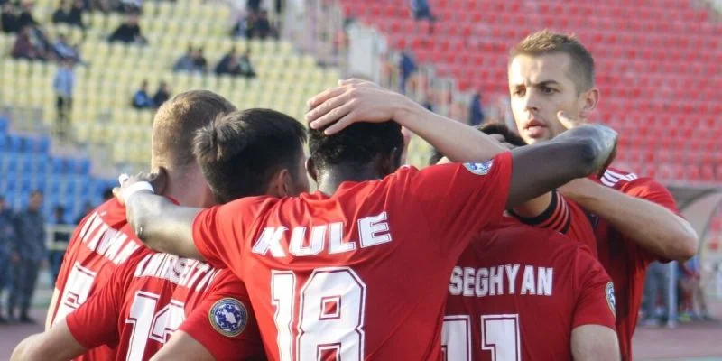 Волунтари - Кайсар