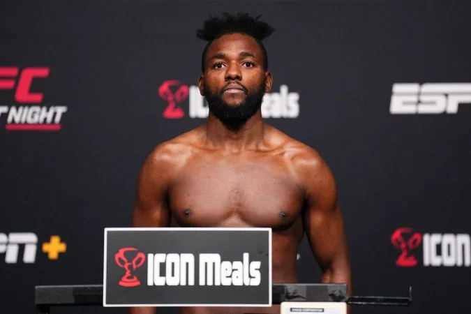 Матеус Николау - Манель Капе Матеус Николау - Манель Капе