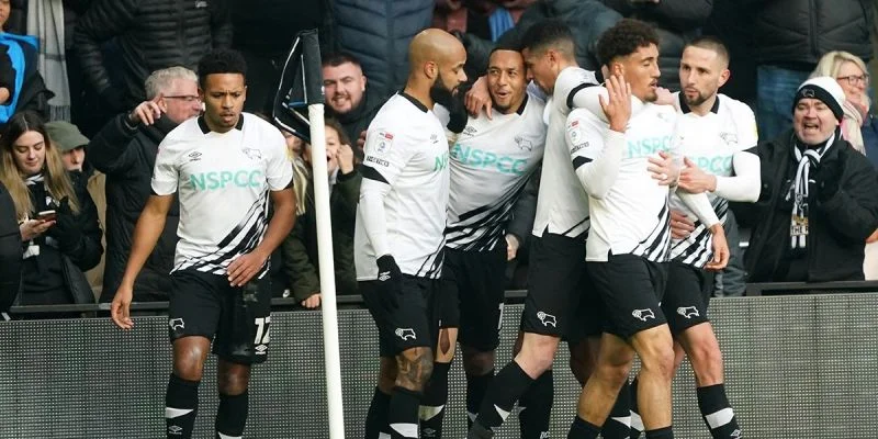 Дерби Каунти - Бертон Альбион Дерби Каунти - Бертон Альбион