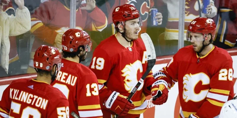 Калгари - Аризона Калгари - Аризона