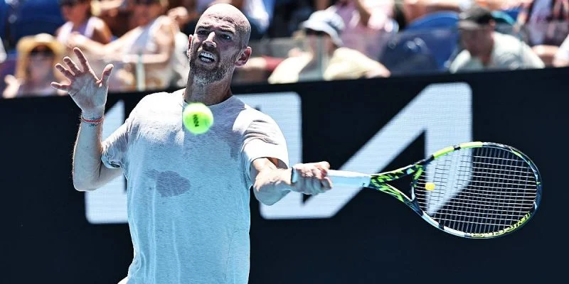 Адриан Маннарино - Хауме Муньяр