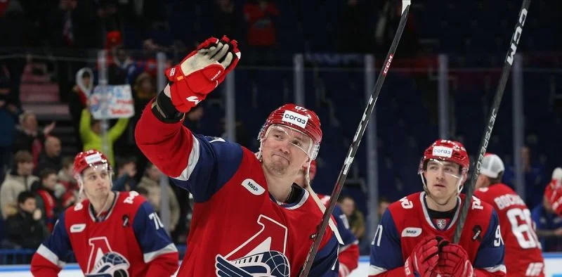 Локомотив - Амур Локомотив - Амур