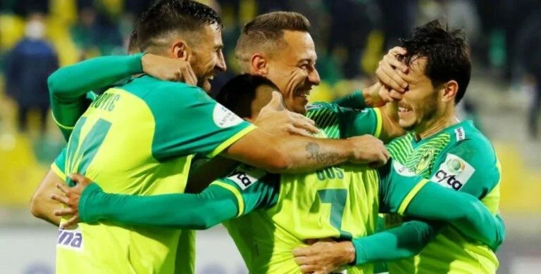 АЕК Ларнака - Пафос