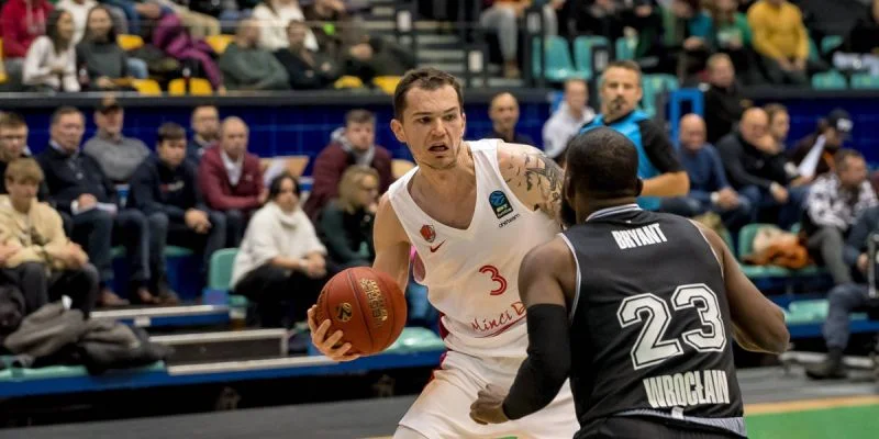 Арис - Бург-ан-Брес Арис - Бург-ан-Брес