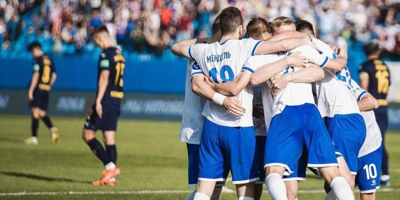 Факел - Копер