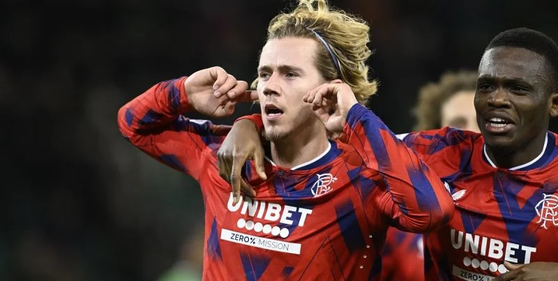 Сент-Миррен - Рейнджерс Сент-Миррен - Рейнджерс