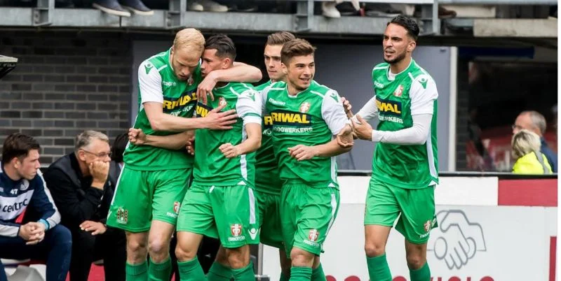 Йонг Аякс - Дордрехт Йонг Аякс - Дордрехт