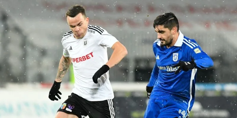 Университатя Крайова 1948 - Динамо Бх