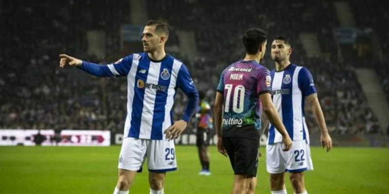 Порту - Рио Аве