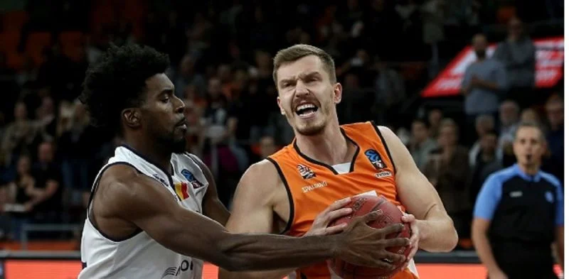 Бург-ан-Брес - Ульм Бург-ан-Брес - Ульм