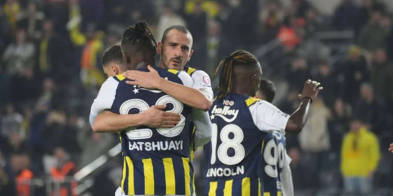 Газиантеп - Фенербахче Газиантеп - Фенербахче