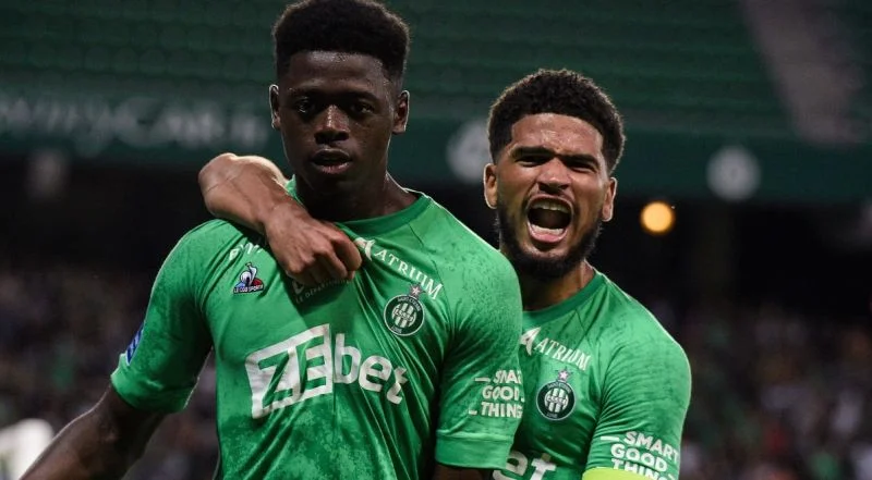 Сент-Этьен - Труа Сент-Этьен - Труа