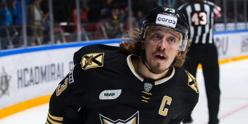 Адмирал - Барыс Адмирал - Барыс