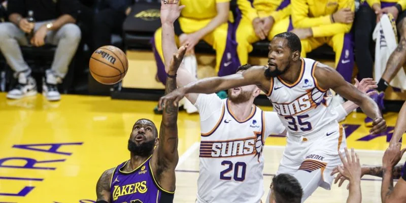 Финикс - Детройт