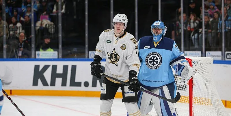 Сибирь - Нефтехимик