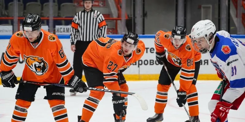 Амурские Тигры - Атлант