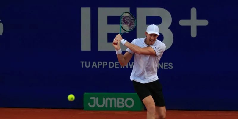 Янник Ханфманн - Николас Харри