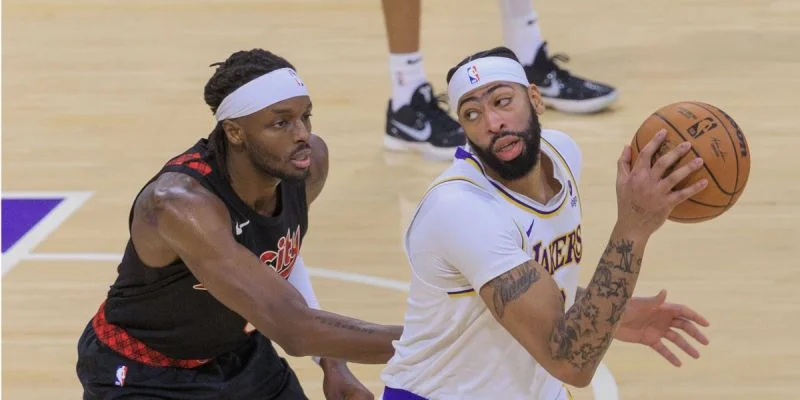 Лейкерс - Сан-Антонио