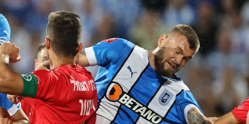 Университатя - Волунтари