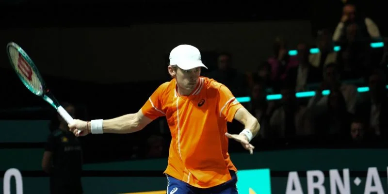 Алекс Де Минаур - Таро Даниэль