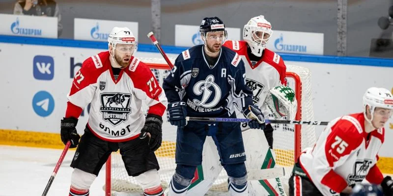 Нефтяник Ал - Динамо С-Пб Нефтяник Ал - Динамо С-Пб