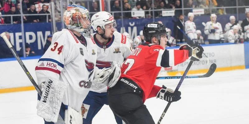 Сокол - Молот