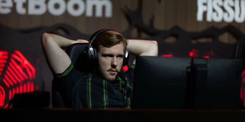 Aurora - Team Falcons Aurora - Team Falcons