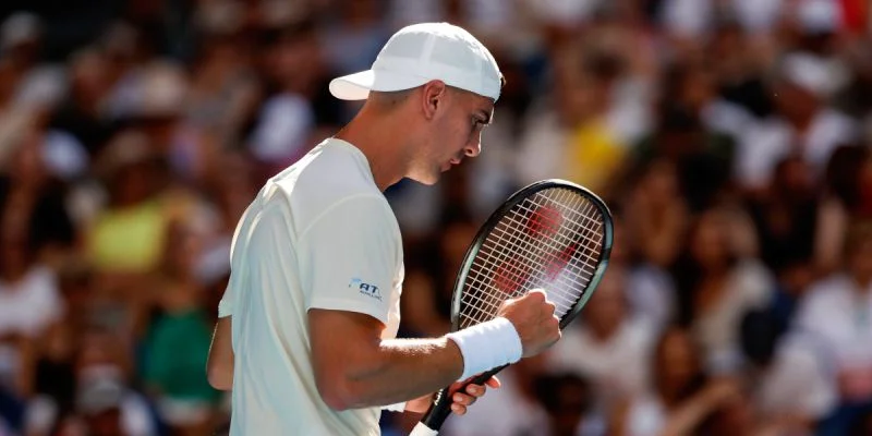 Танаси Коккинакис - Маркос Хирон