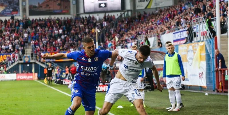 Пяст Гливице - Радомяк Радом