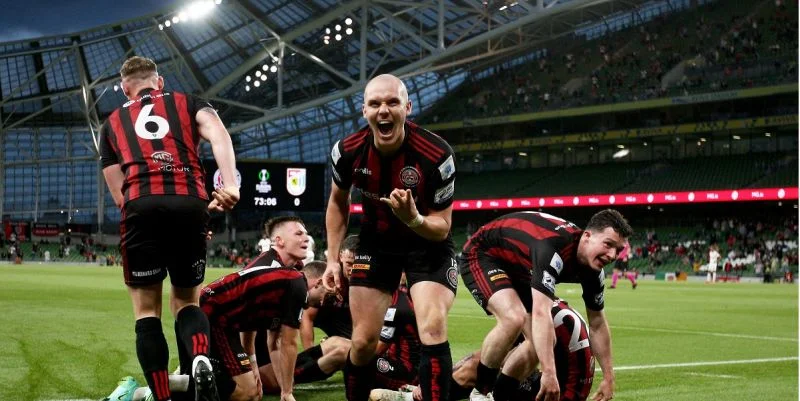 Богемианс - Шелбурн