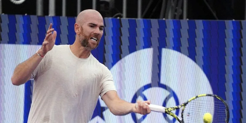 Адриан Маннарино - Томаш Махач