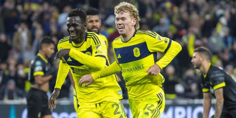 Нэшвилл - Лос-Анджелес Гэлакси